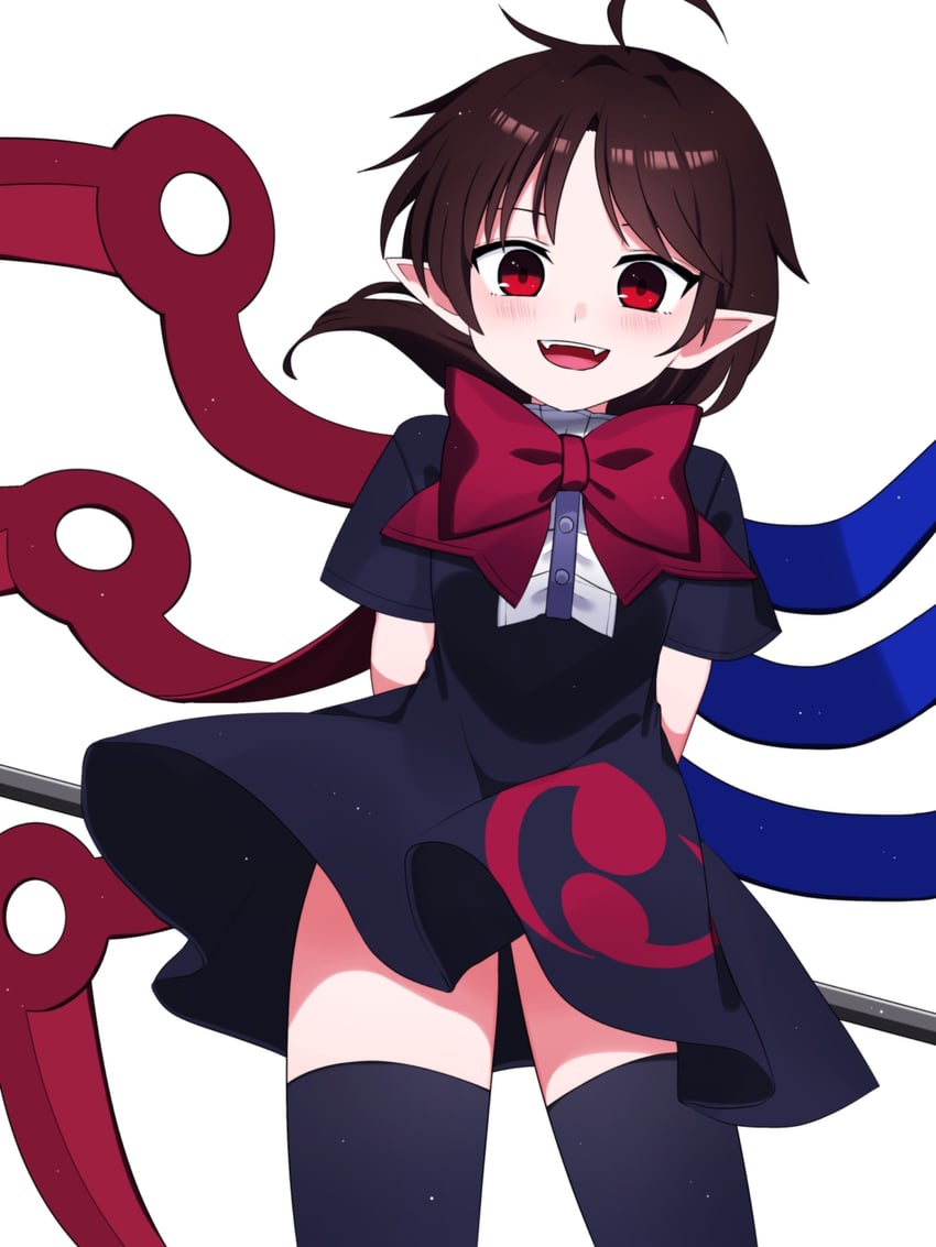 东方Project、封兽鵺 1名女孩 :D 双手背在身后 不对称翅膀 黑色连衣裙