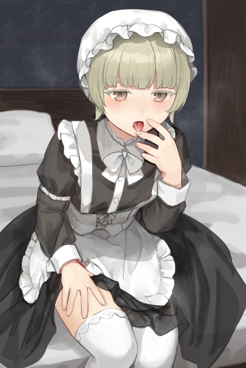 原创、Cosplay男孩 (sunaba_(nczd5875)) 1名男孩 围裙 黑色连衣裙 金发 脸红