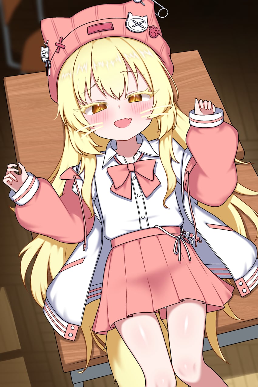 原创 1名女孩 :D 针织帽 金发 脸红