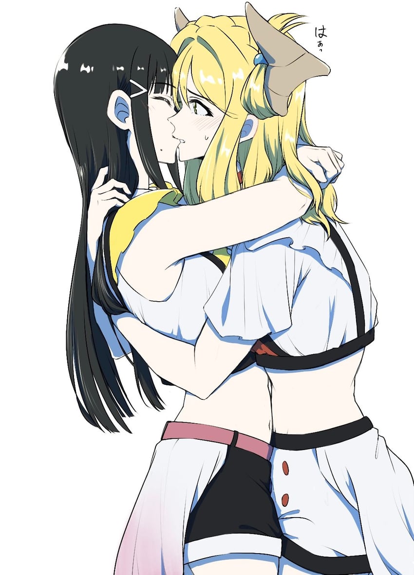 幻日夜羽、Love Live!、Love Live! Sunshine!! 2名女孩 勾住脖子 咬 咬别人的嘴唇 黑发
