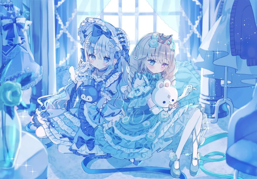 个人势虚拟主播、charlotte lily (vtuber)、周央珊瑚 (VTuber) 2名女孩 蓝眼 蓝色宝石 脸红 软帽