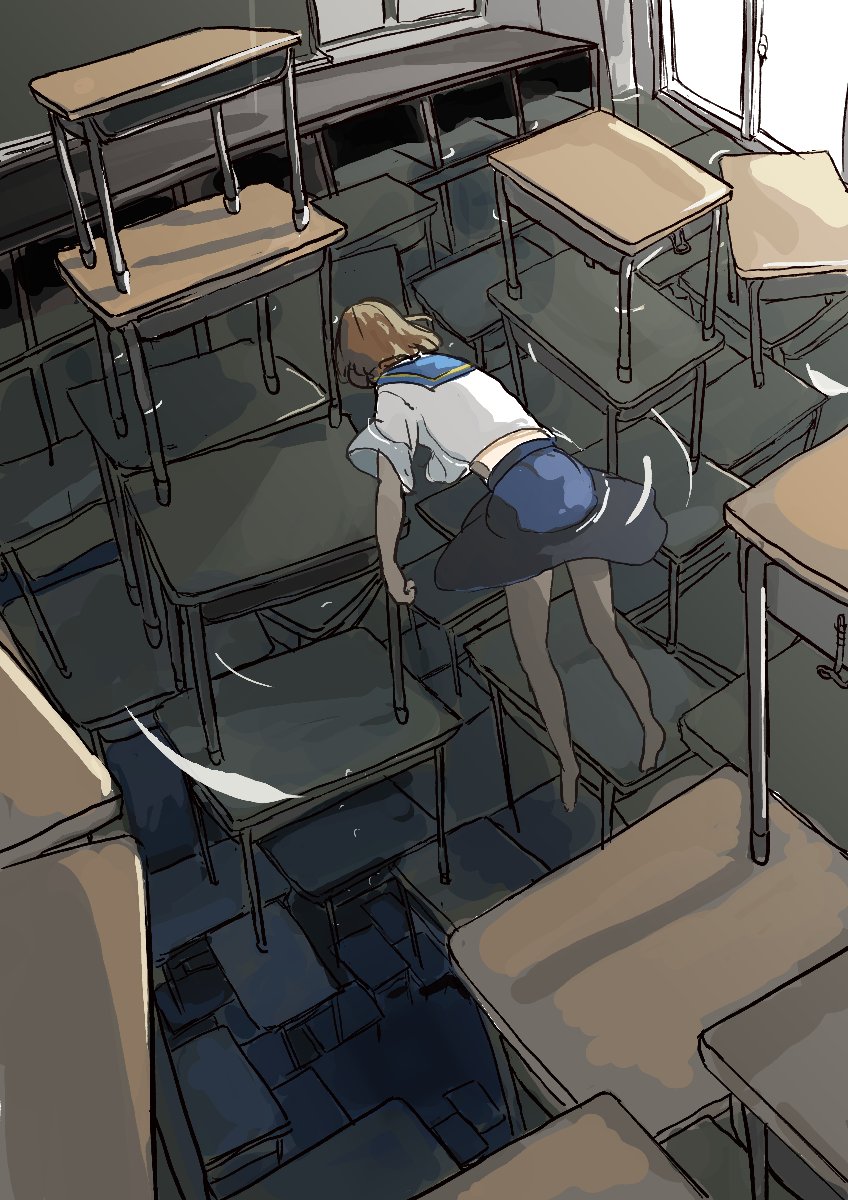 原创 1名女孩 窒息 赤脚 蓝色水手领 蓝裙子