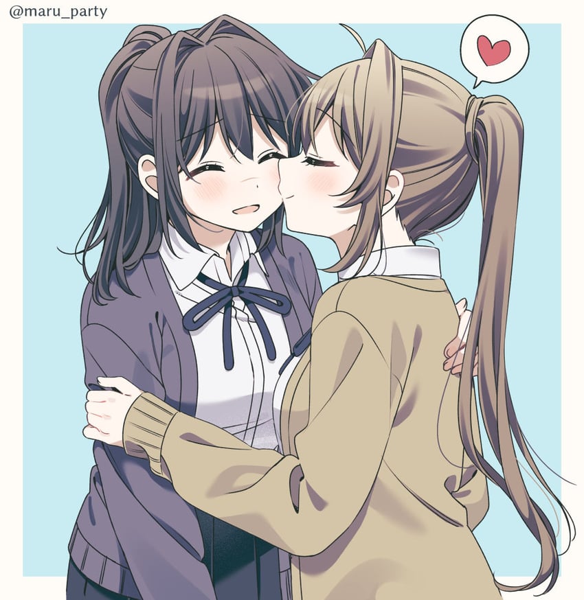 原创 2名女孩 微笑 黑发 黑色丝带 黑色裙子