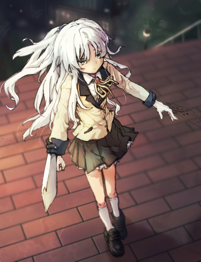 Angel Beats!、立华奏 1名女孩 袖剑/臂刃 黑鞋 黑色裙子 模糊