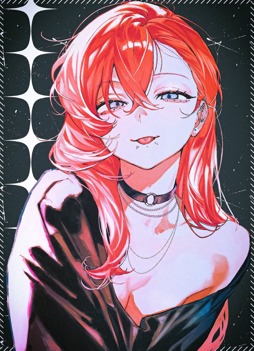 原创 1名女孩 黑色背景 黑色项圈 黑衬衫 蓝眼