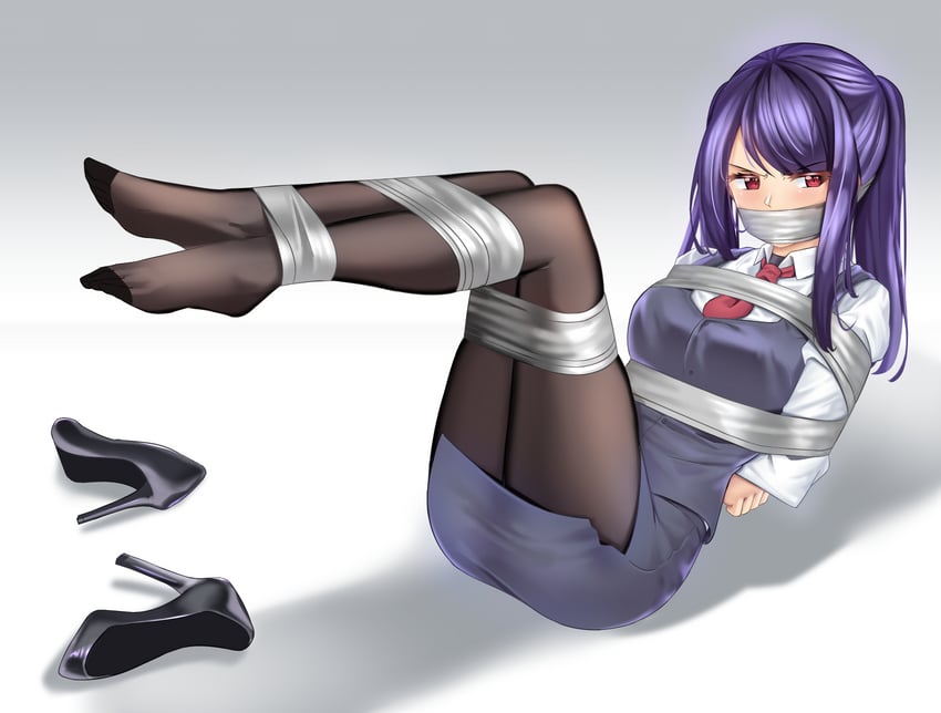 赛博朋克酒保行动、吉尔·斯汀雷 1名女孩 双手背在身后 BDSM 束缚 束缚