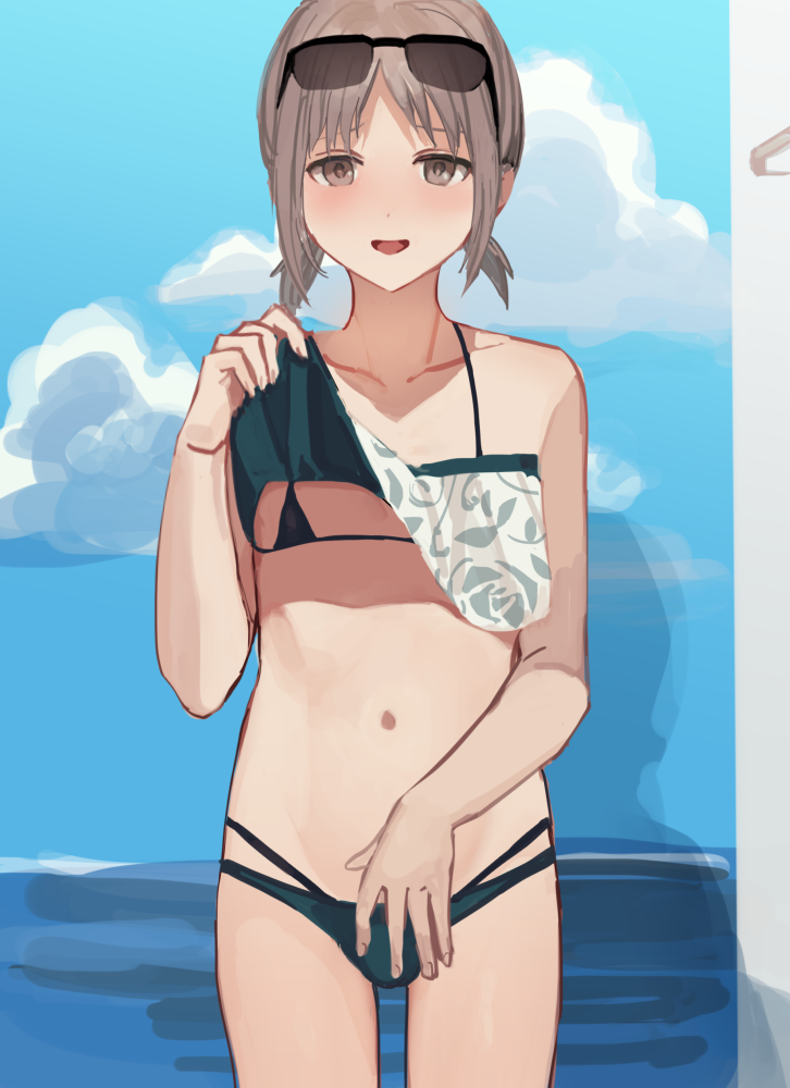 原创、灰发男孩 (Sunaba) (nczd5875) 1名男孩 比基尼 蓝天 脸红 棕眼睛