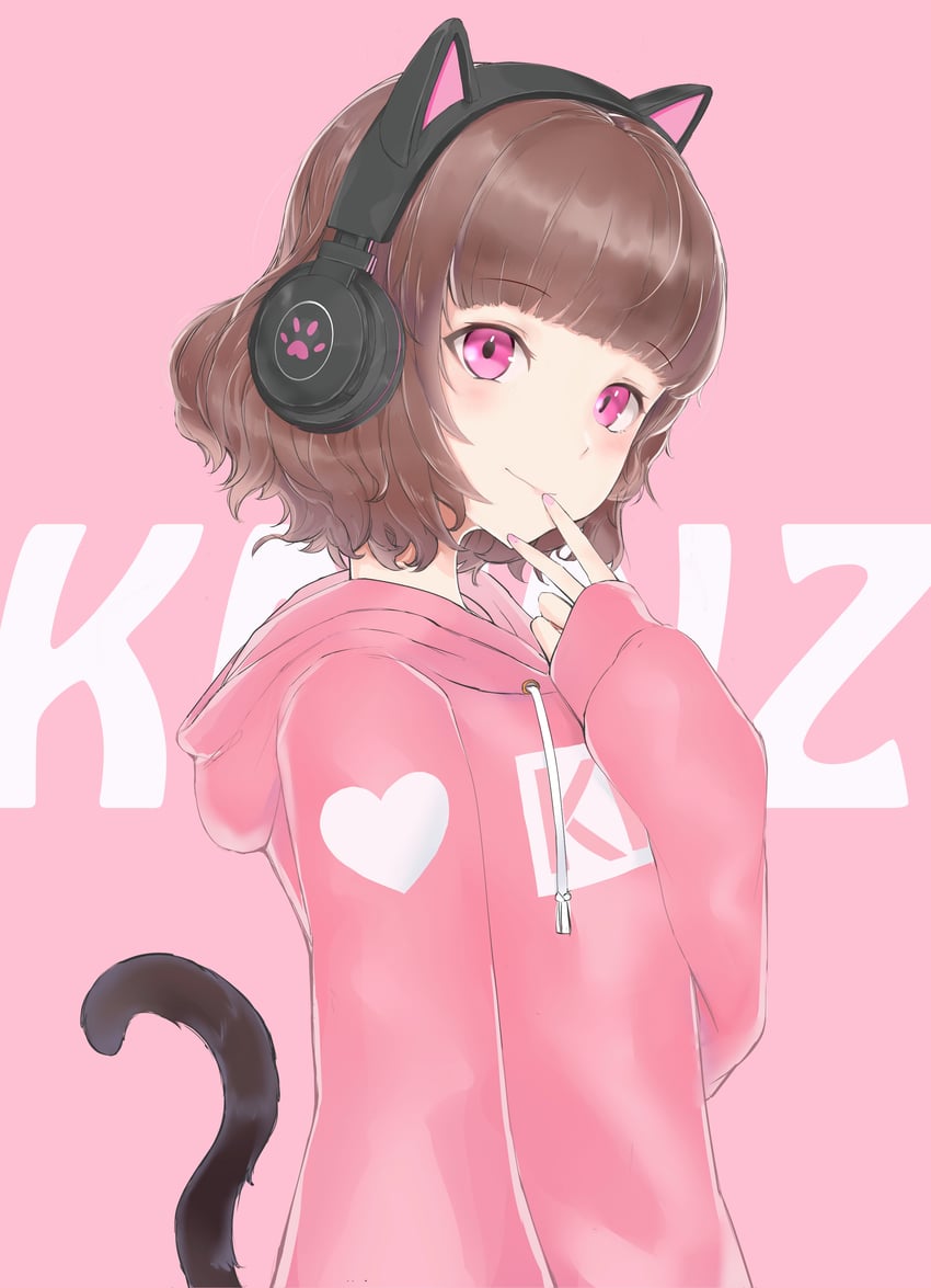KMNZ、LIZ (KMNZ) 1名女孩 兽耳耳机 兽耳 棕发 猫耳耳机