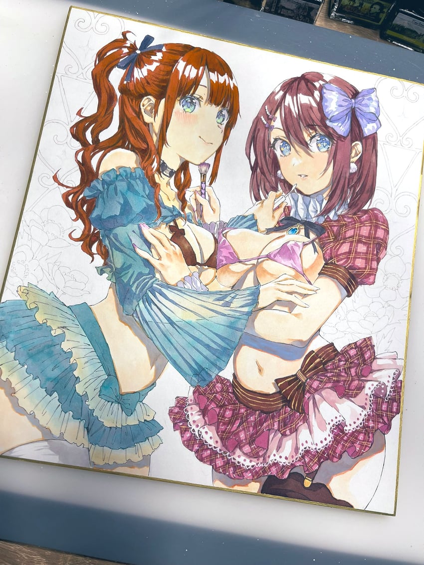 原创 2名女孩 比基尼 黑色比基尼 黑色吊袜带 黑色丝带