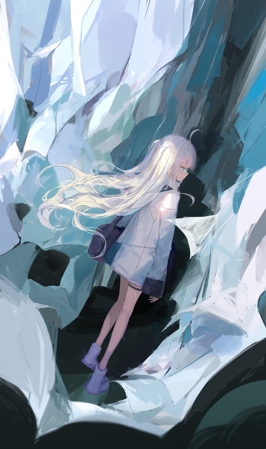 原创 1名女孩 呆毛 水色瞳 包 靴子