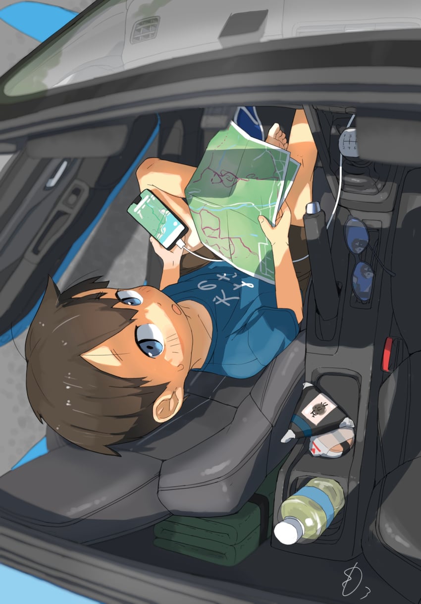 原创 2个男孩 赤脚 蓝眼 蓝色衬衫 瓶子