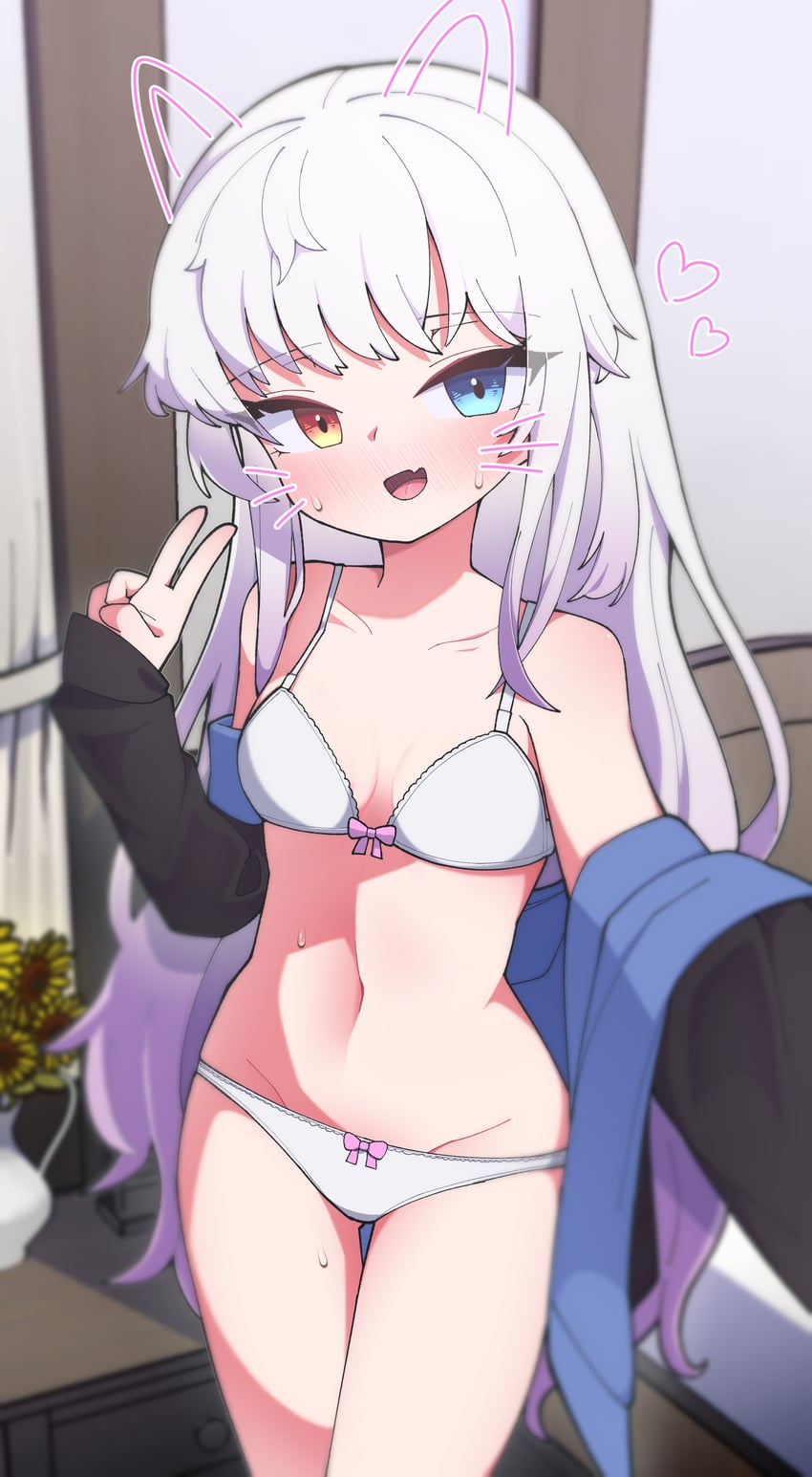 原创 1名女孩 兽耳 蓝眼 脸红 蝴蝶结
