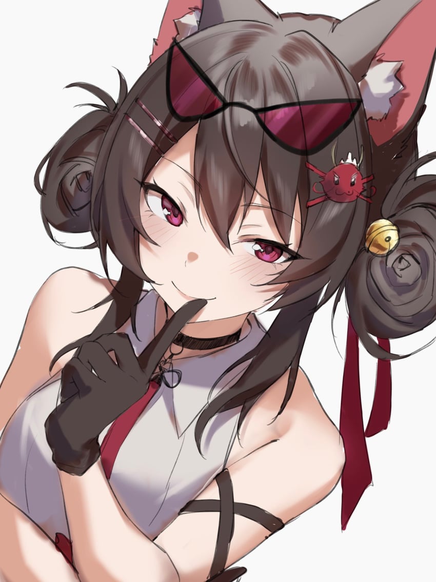 个人势虚拟主播、lunah (lung na) 1名女孩 兽耳毛 兽耳 露肩 铃铛