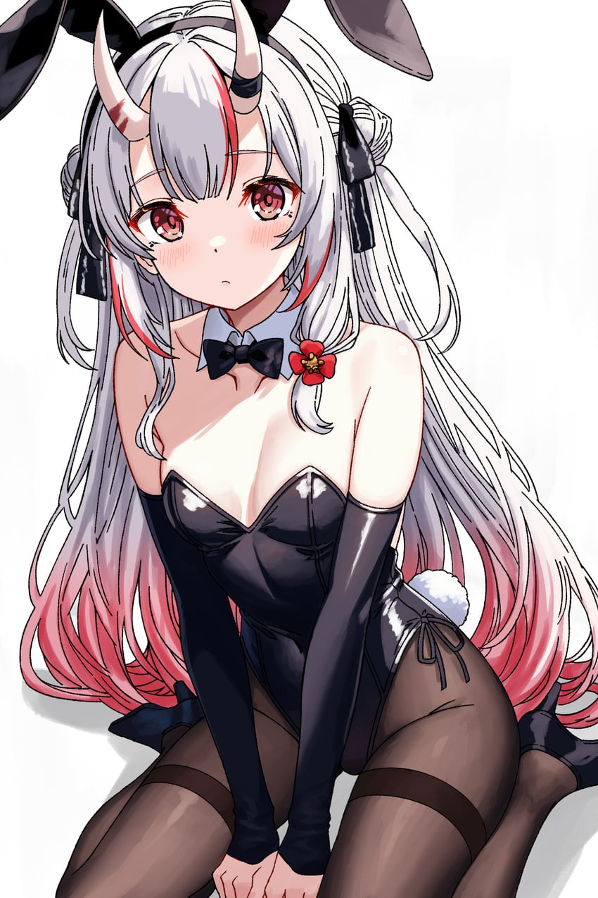 Hololive、百鬼绫目 1名女孩 兽耳发箍 兽耳 露肩 黑色蝴蝶结