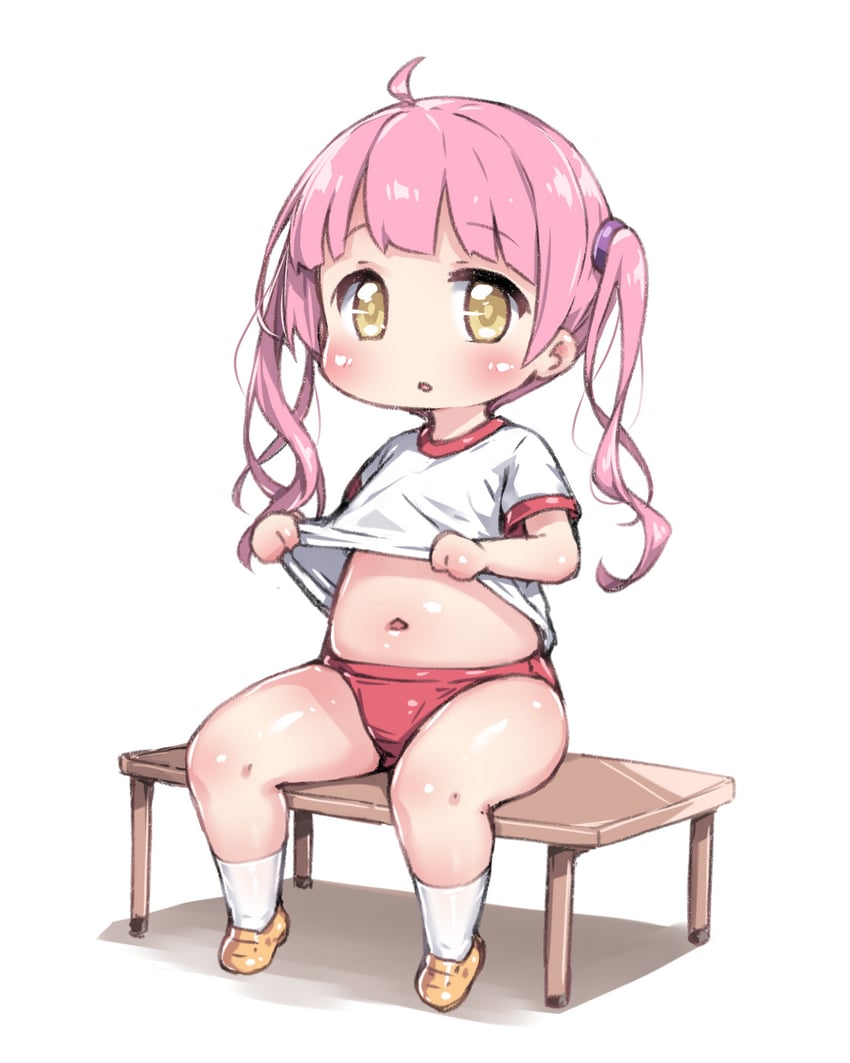 原创 1名女孩 呆毛 脸红 灯笼裤 掀起衣服