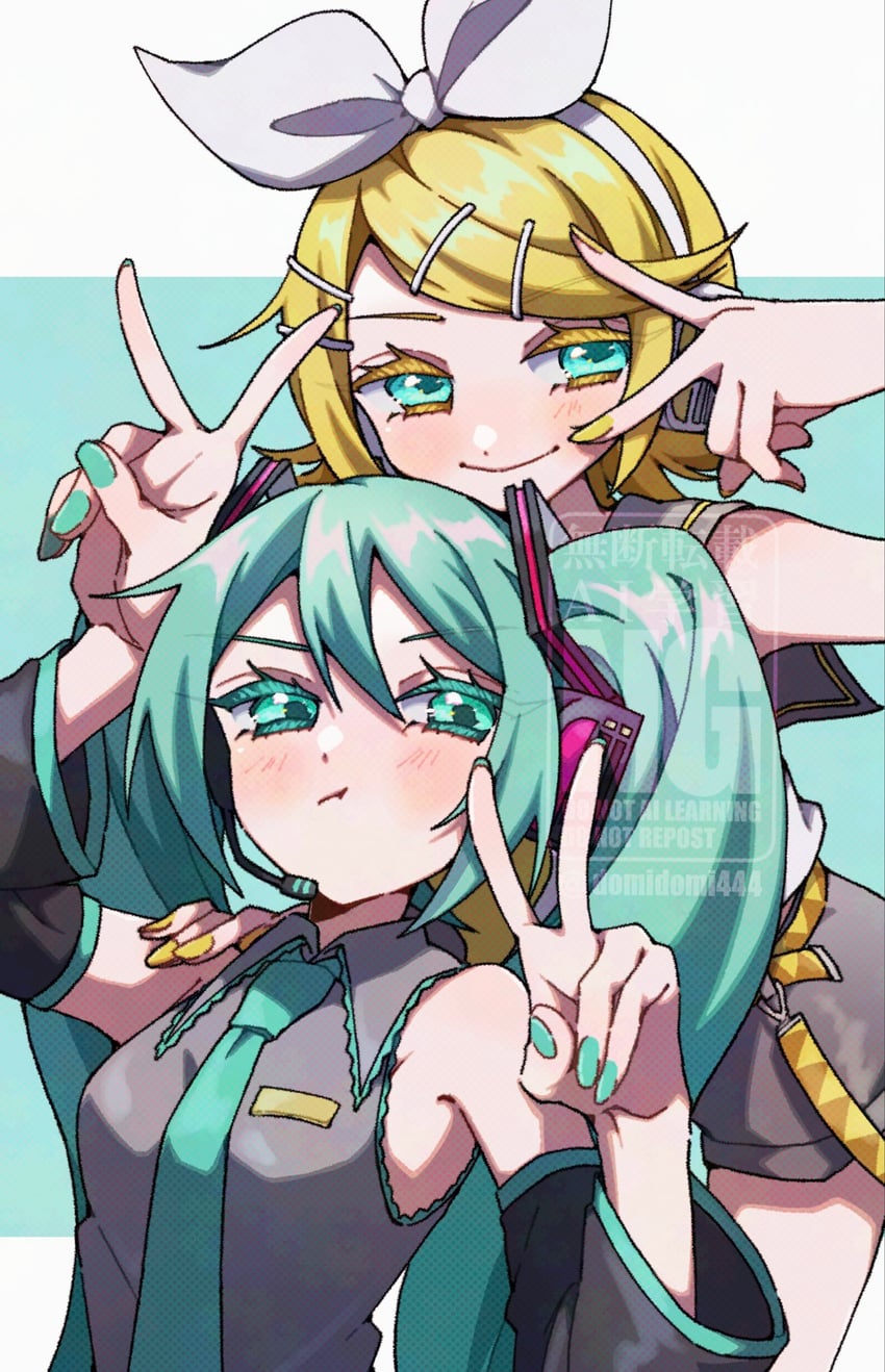 VOCALOID、初音未来、镜音铃 2名女孩 :t 水色瞳 水色发 水蓝色指甲