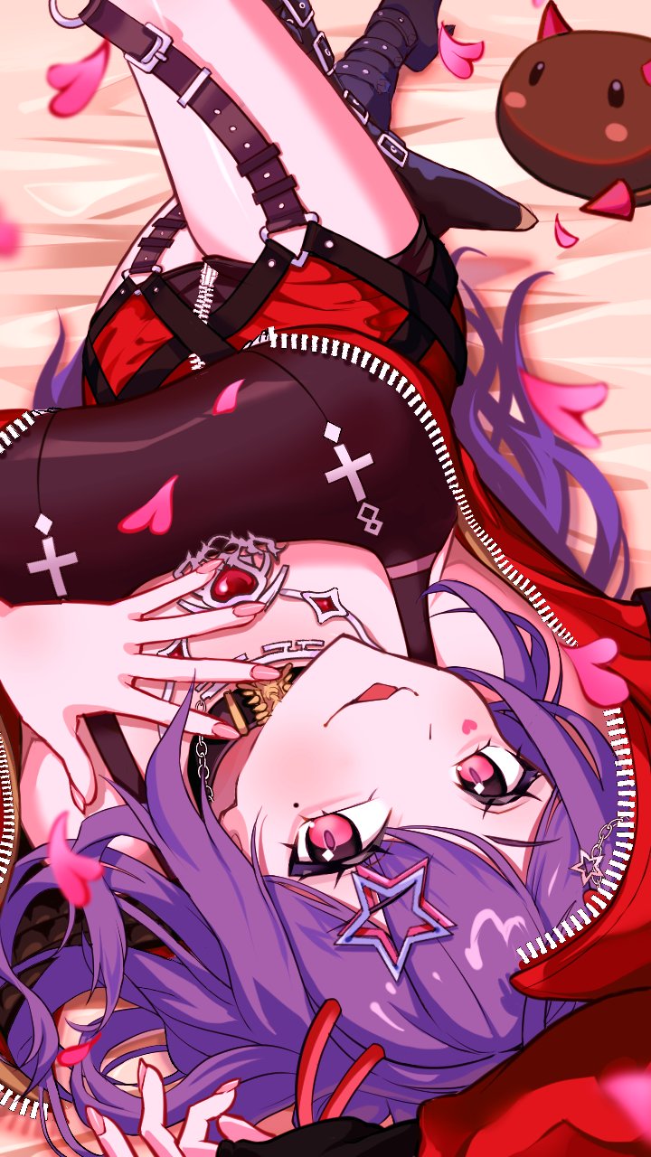 个人势虚拟主播、Akuma Nihmune、悪魔新娘 (休闲) 1名女孩 黑色连衣裙 靴子 乳房 恶魔角