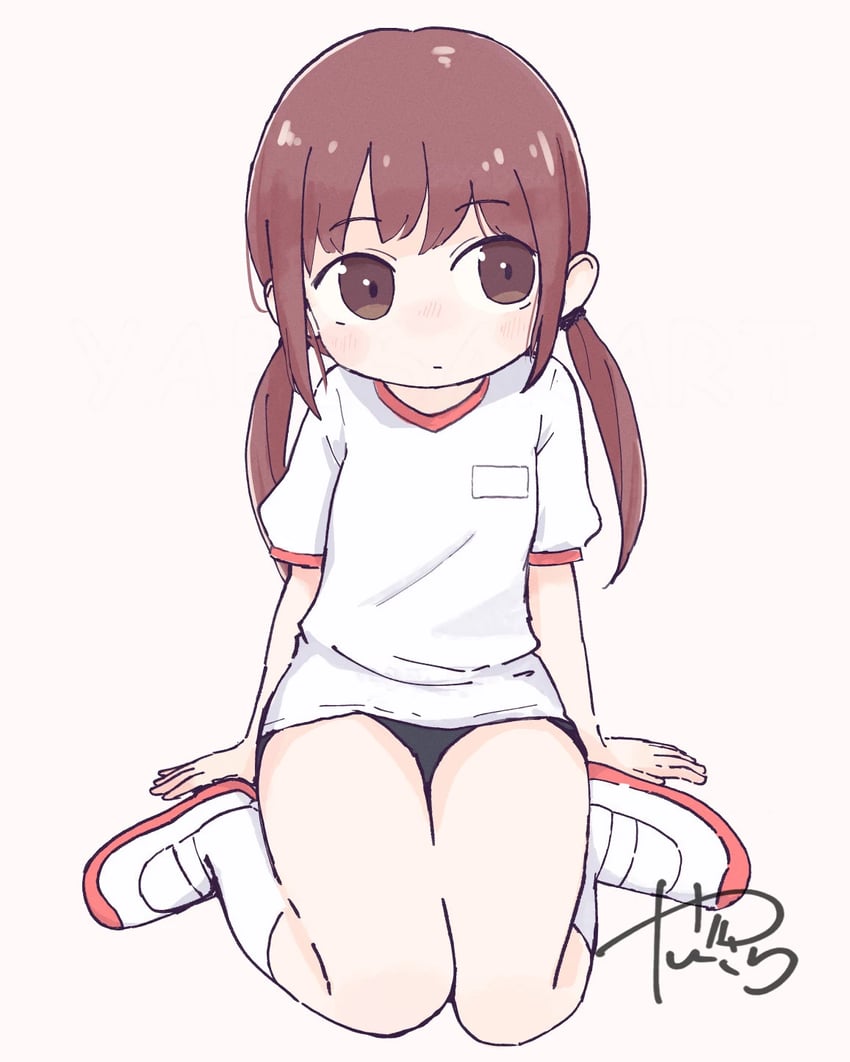 原创 1名女孩 黑色布鲁马/运动短裤 棕眼睛 灯笼裤 闭嘴