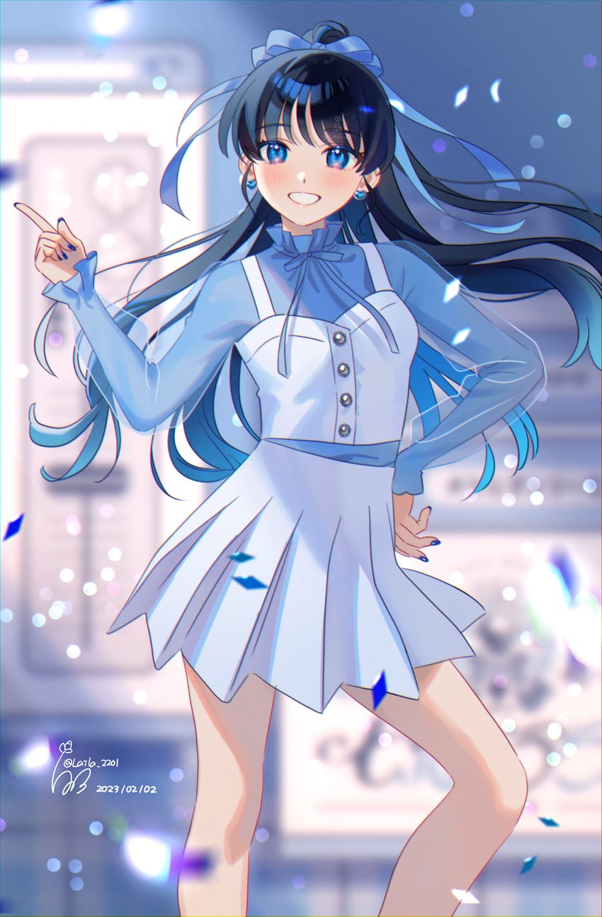 个人势虚拟主播、七海丽（VTuber） 1名女孩 黑发 蓝眼 蓝发 蓝色指甲