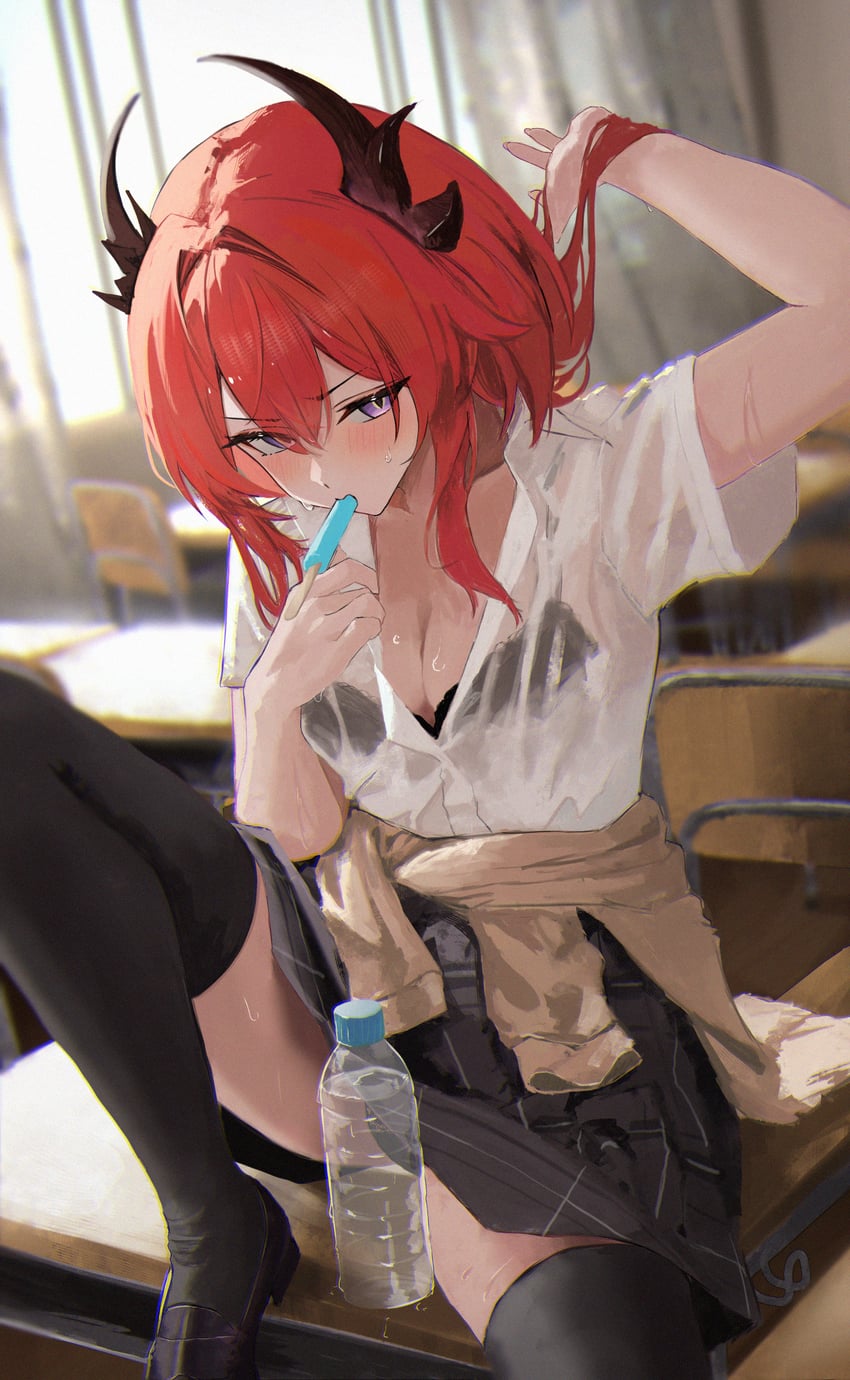明日方舟、明日方舟：终末地、莱瓦汀 (明日方舟) 1名女孩 替换服装 黑角 黑色裙子 黑色过膝袜
