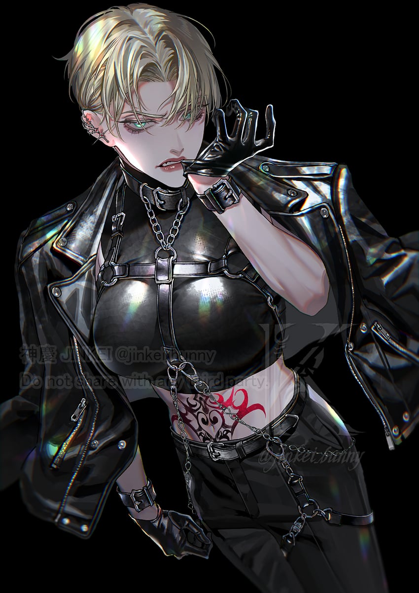 原创 1名女孩 整理衣服 整理手套 生气 咬