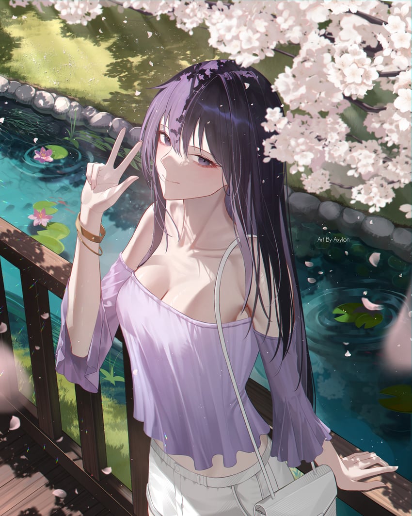 原创 1名女孩 靠在栏杆上 作者名 包 手镯