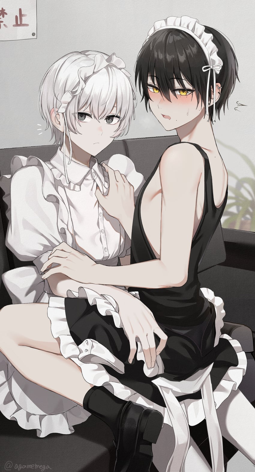 原创、小金君 (Agamemega) 2个男孩 作者名 露肩 黑瞳 黑发