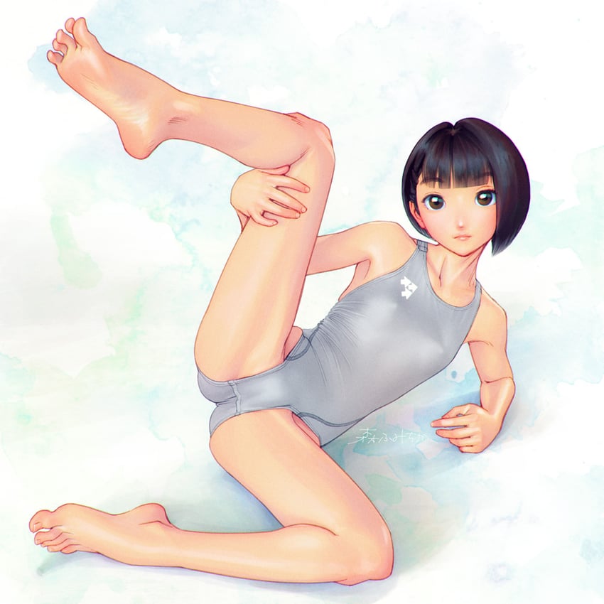 原创 1名女孩 赤脚 黑发 棕眼睛 竞速泳衣