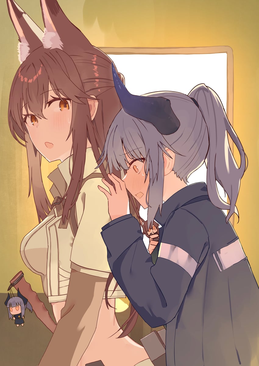 明日方舟、芙兰卡 (明日方舟)、芙兰卡 (雨林彩虹) (明日方舟) 2名女孩 兽耳 蓝色夹克 脸红 乳房