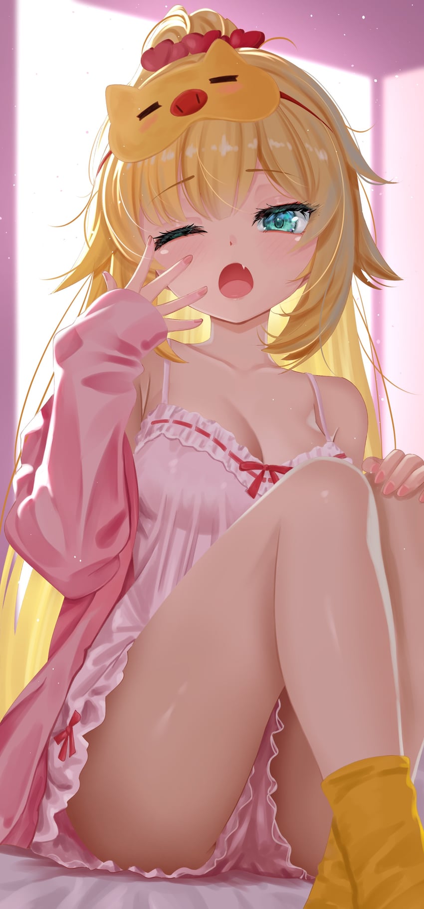 Hololive、赤井心、Haaton 1名女孩 惊讶 惊讶脸 水色瞳 床单