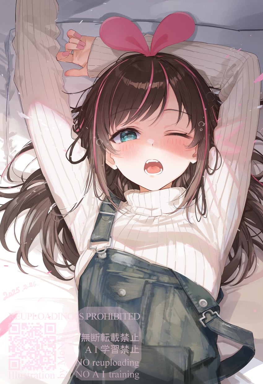 Kizuna AI Inc.、绊爱、绊爱(背带裤) 1名女孩 惊讶 惊讶脸 手放在头后 举起双手