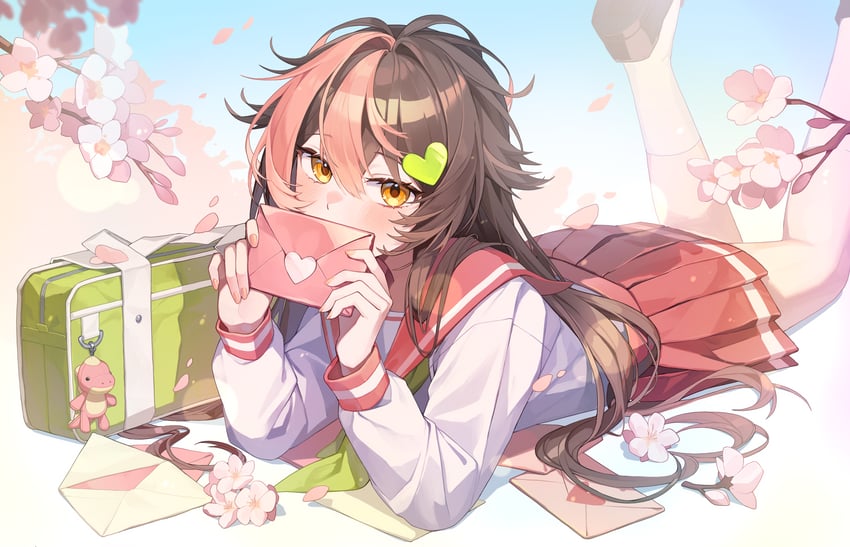 原创 1名女孩 棕发 樱花 绿色领巾 发丝垂在眼睛之间