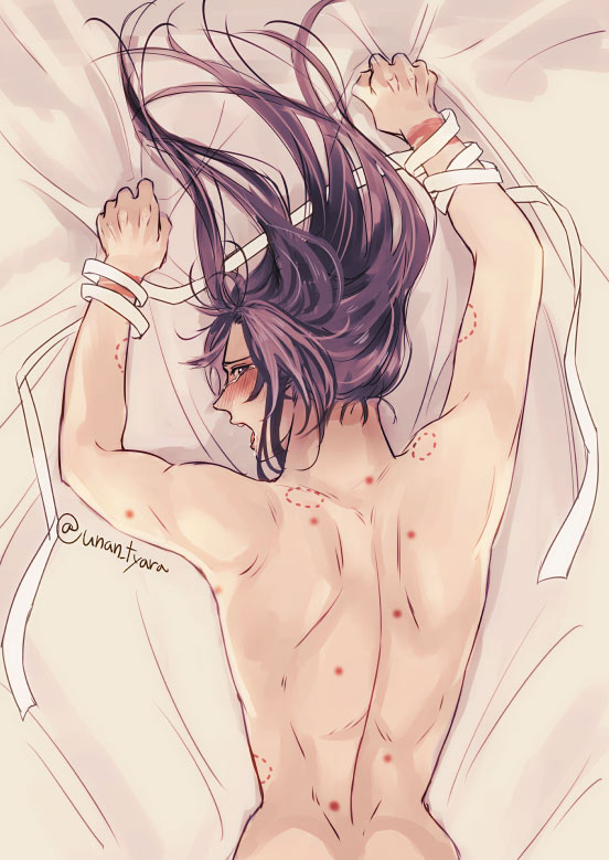 魔道祖师、魏无羡 1名男孩 背影 BDSM 床单 咬痕