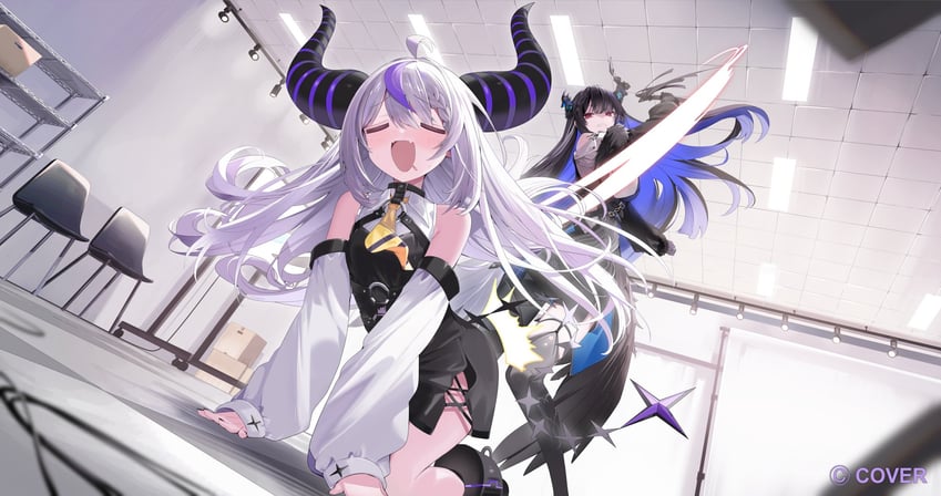 Hololive、Hololive英语、拉普拉斯·达克尼斯 2名女孩 呆毛 四肢着地 脚镣 不对称角