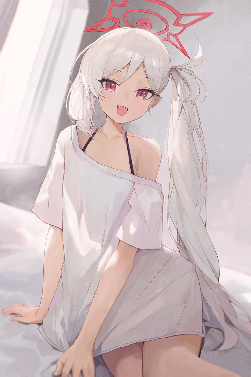 蔚蓝档案、睦月 (蔚蓝档案) 1名女孩 :D 替换服装 手臂支撑 露肩