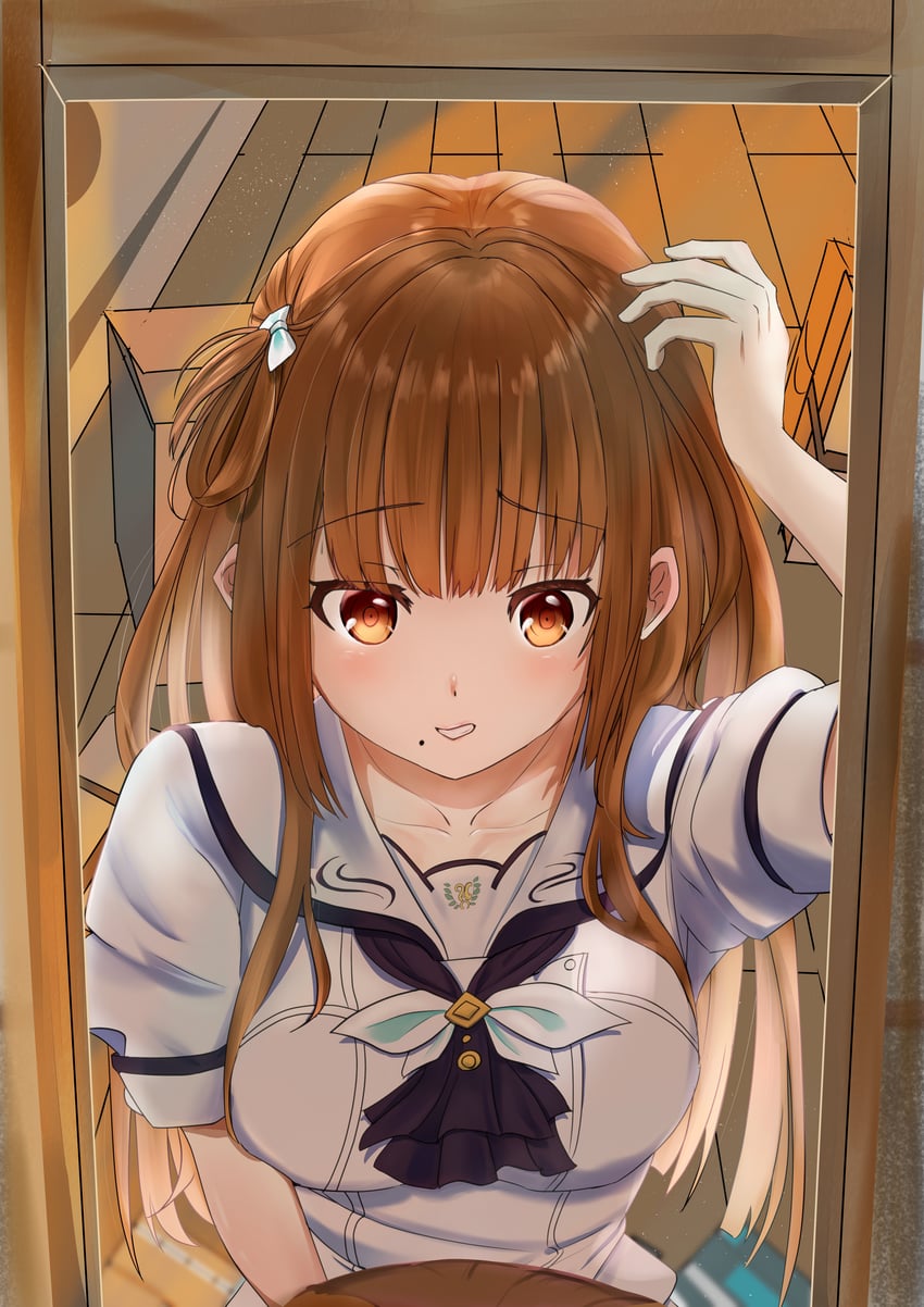 夏日口袋、三咲恭子 (Summer Pockets) 1名女孩 不同发型 举手 阿斯科特领巾 逆光