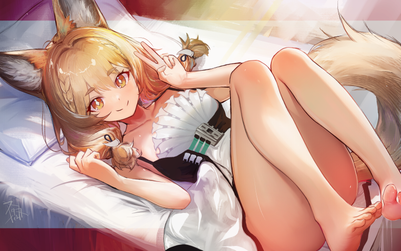 明日方舟、明日方舟：终末地、罗斯 (明日方舟) 1名女孩 兽耳毛 兽耳 裸臂 裸腿