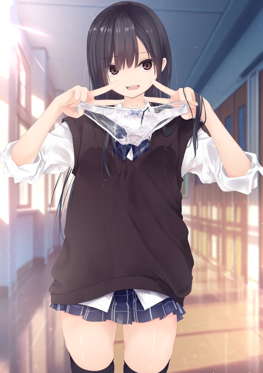 原创 1名女孩 黑瞳 黑发 黑色毛衣背心 黑色过膝袜