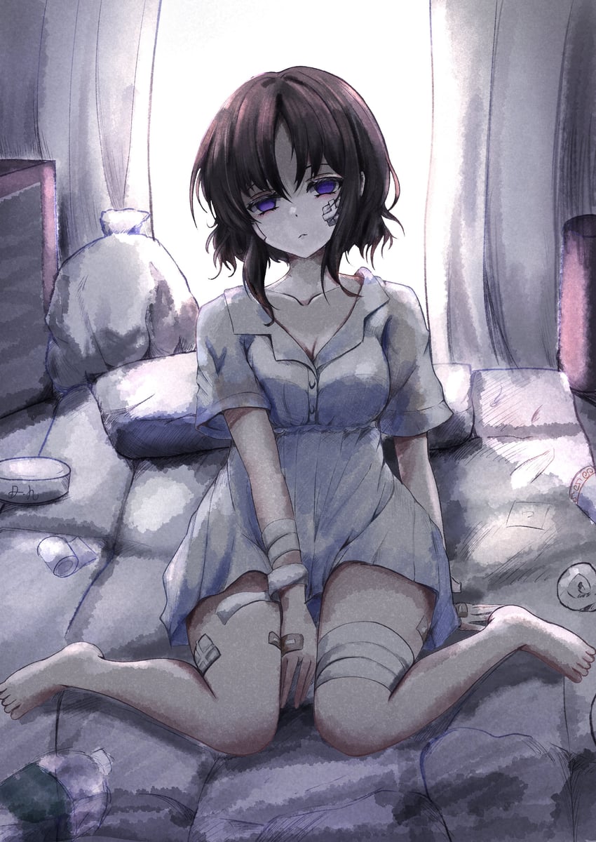 魔法少女的小镇审判、宝钟玛歌 1名女孩 包扎的手臂 缠着绷带的腿 绷带 创可贴