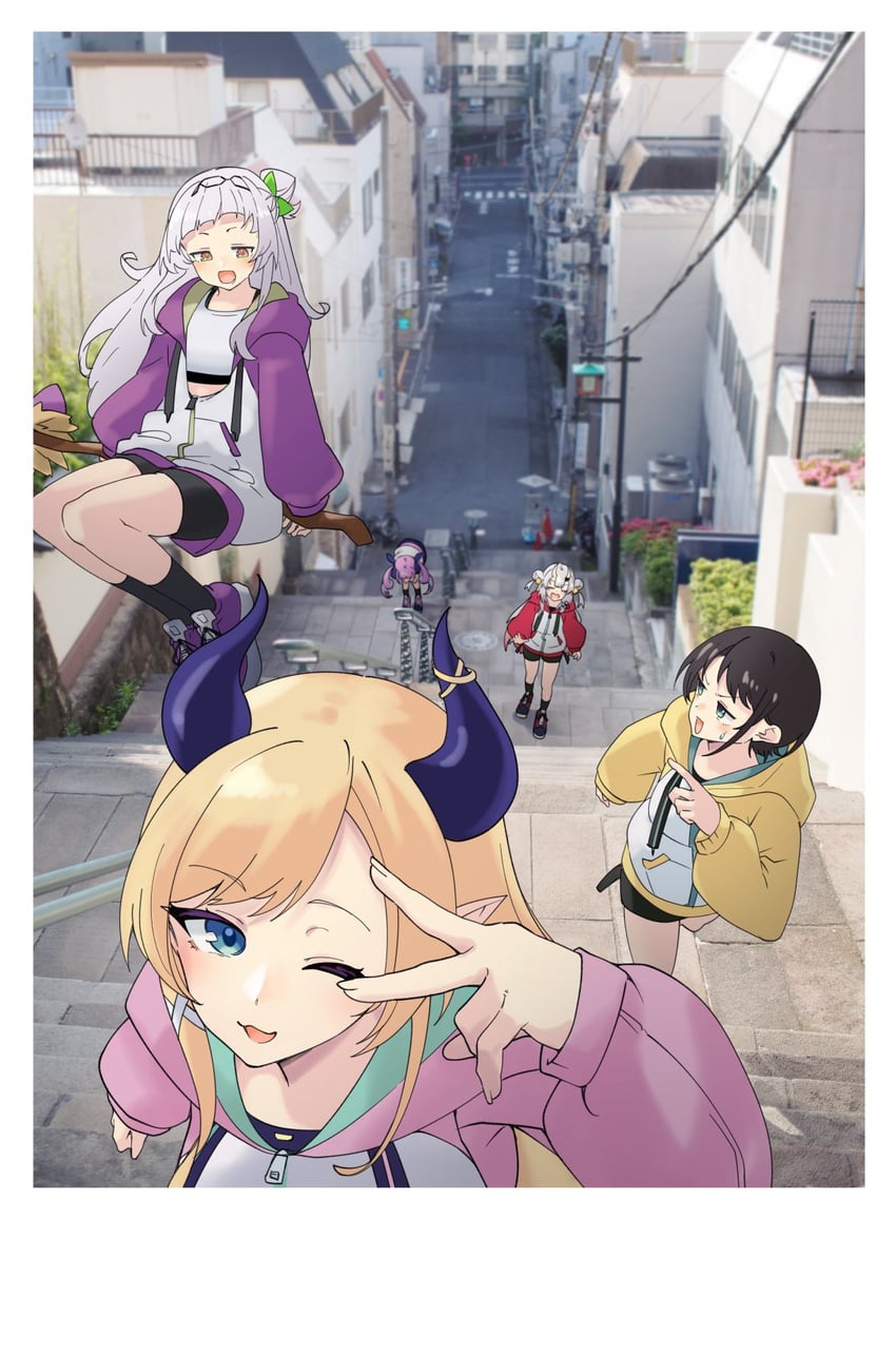 Hololive、凑阿库娅、紫咲诗音 二期生 (Hololive) 5名女孩 黑角 黑色短裤 黑袜