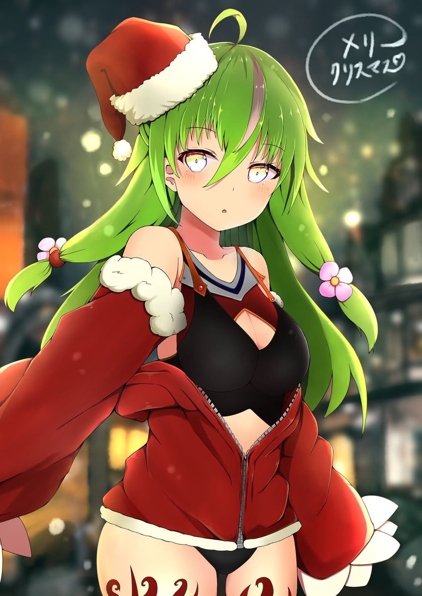 原创 1名女孩 惊讶 呆毛 露肩 模糊