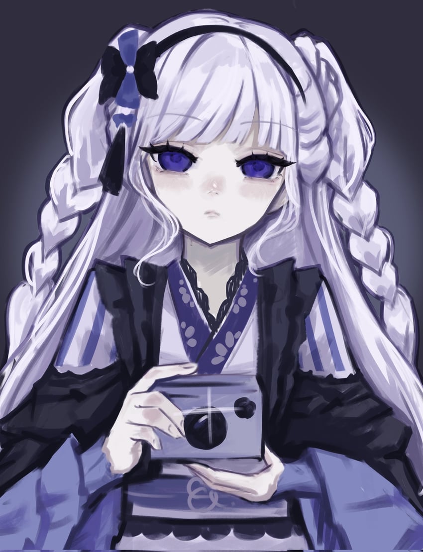 魔法少女的淫臭村、药师堂天音 1名女孩 蝴蝶结 蝶形领结 辫子 照相机