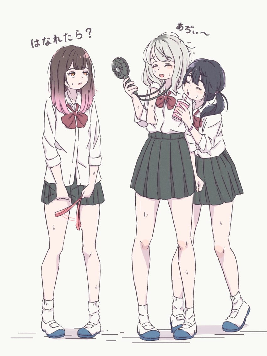 原创 3人女子 惊讶 搂脖子 手臂放在侧边 手放在身体两侧