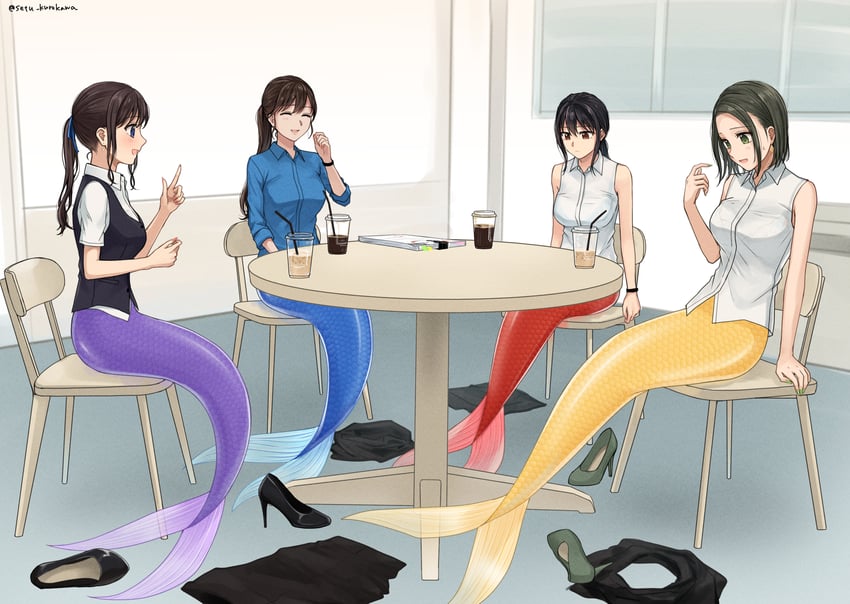 原创 4个女孩 :D 作者名 黑发 黑色裙子