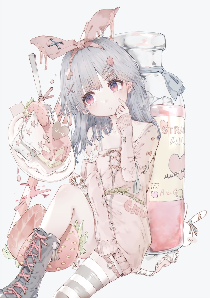 原创 1名女孩 不对称腿部穿着 黑色靴子 靴子 蛋糕