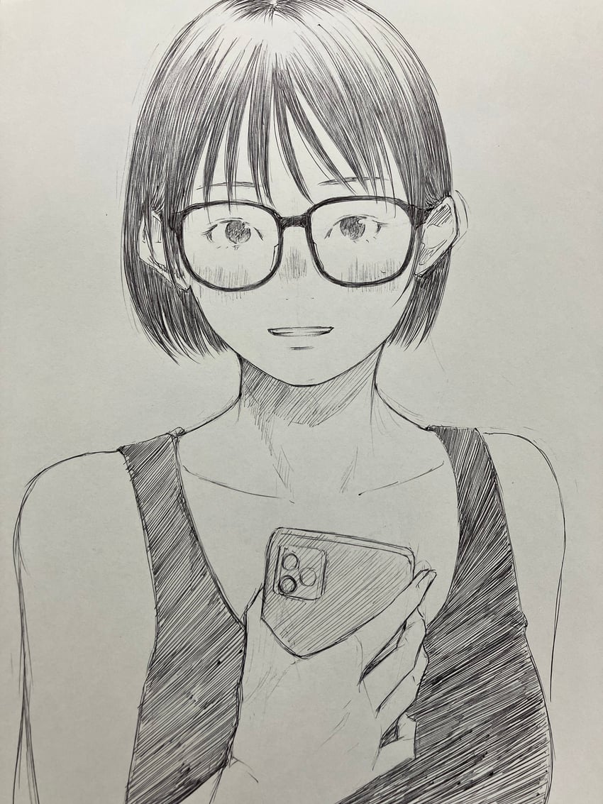 原创 1名女孩 裸臂 手机 碎刘海 眼镜