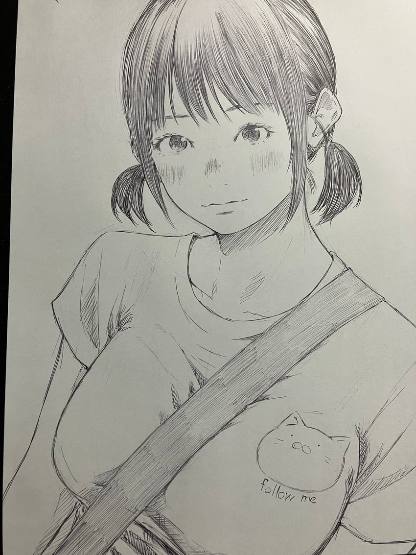 原创 1名女孩 动物花纹 脸红 猫咪印花 碎刘海