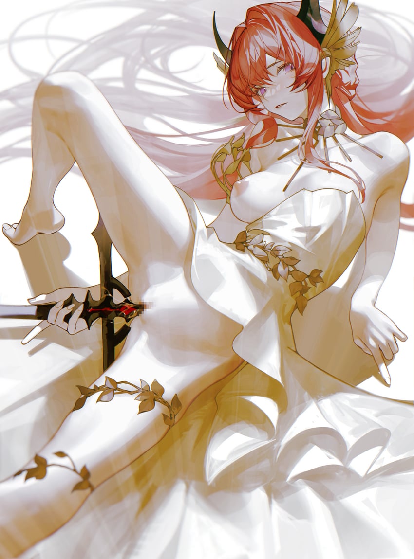 音律联觉、明日方舟、史尔特尔 (明日方舟) 1名女孩 乳房 已打码 恶魔角 连衣裙