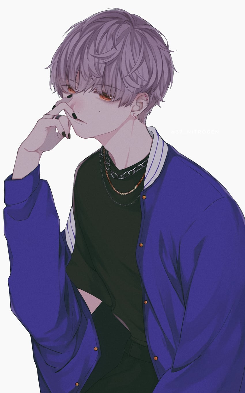 原创 1名男孩 腰带 黑衬衫 锁链 耳洞