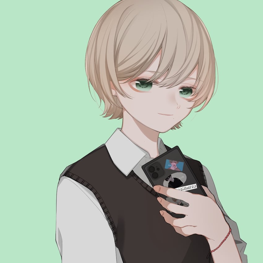 原创 1名男孩 黑色毛衣背心 金发 有领衬衫 绿色背景